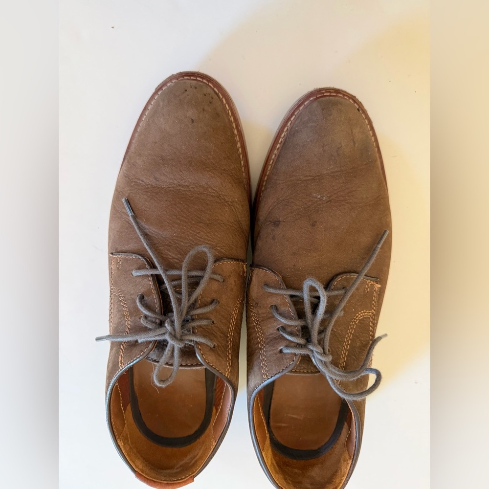 Johnston & Murphy Brown Suede Oxfords with Blue Laces